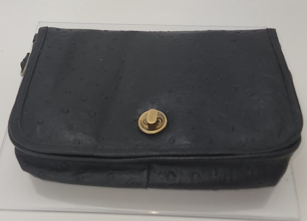 Wilsons suede and leather crossbody Bag No strap